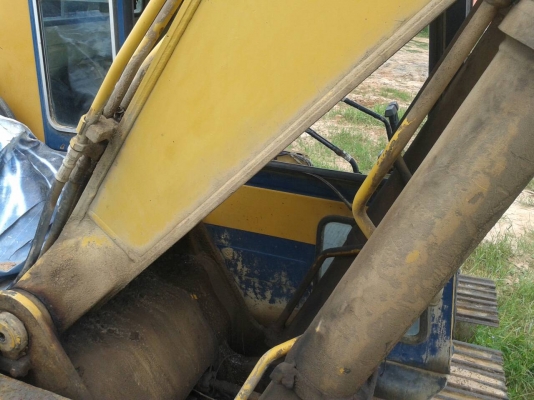 ขายรถขุดแม็คโค โคมัสสุ120-3 เอกสารอินวอยซ์ สภาพเดิมสีเก่านอก เอวดี บูมดี อาร์มสวย ใช้งานปกติ ขายรถขุดแม็คโค โคมัสสุ120-3 เอกสารอินวอยซ์ สภาพเดิมสีเก่านอก เอวดี บูมดี อาร์มสวย ใช้งานปกติ