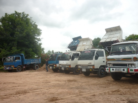 ขายรถดั้ม