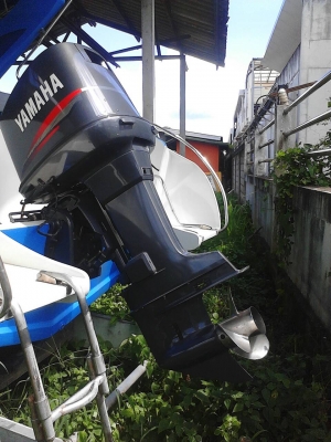 เรือเร็ว (speed boat) เรือเร็ว (speed boat)