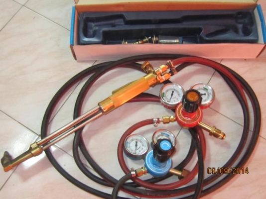 ขายหัวตัดแก็สพร้อมสายและเกดวัดลมแก็ส