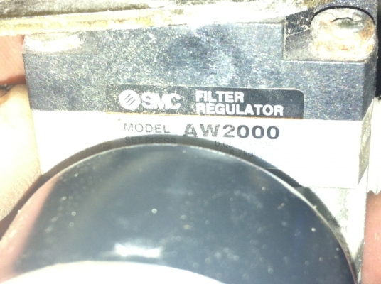 ชุดตัวปรับตั้งแรงดันลม พร้อมกับตัวดักน้ำ ยี่ห้อ SMC ปรับตั้งแรงดันได้ 0.1- 8.5 kgf/cm2 กระเป๋าดักน้ำขนาดเส็นผ่าศูนย์กลาง 3.5 ซม ชุดตัวปรับตั้งแรงดันลม พร้อมกับตัวดักน้ำ ยี่ห้อ SMC ปรับตั้งแรงดันได้ 0.1- 8.5 kgf/cm2 กระเป๋าดักน้ำขนาดเส็นผ่าศูนย์กลาง 3.5 ซม