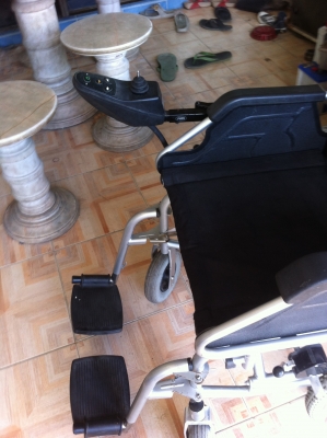 วีลแชร์ไฟฟ้าพับเก็บได้