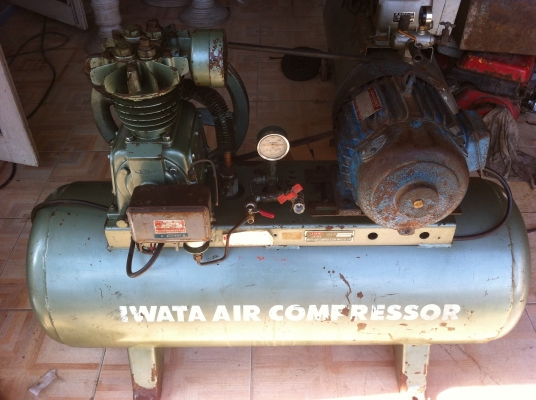 ปั๊มลม iwata มอเตอร์ถ่านมิตซู 3 แรง ไฟ 220 v