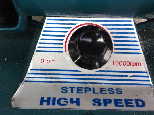 แท่นเจียร์ปรับรอบได้ YESER แกนคู่ขนาด ล้อหิน 3 นิ้ว มีหินมาให้ด้วยซ้าย- ขวา พร้อมสายต่อแบบออ่นไปใช้ได้ แท่นเจียร์ปรับรอบได้ YESER แกนคู่ขนาด ล้อหิน 3 นิ้ว มีหินมาให้ด้วยซ้าย- ขวา พร้อมสายต่อแบบออ่นไปใช้ได้