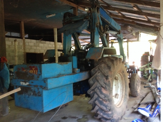 ขายคีบ ขายคีบ