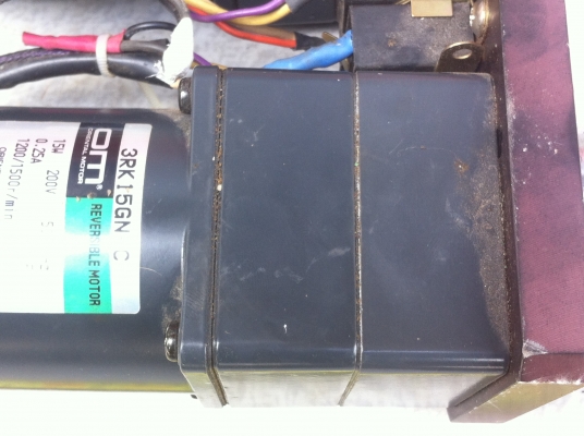 มอเตอร์เกียร์ญี่ปุ่น ยี่ห้อ ORINETAL ทดแล้วหมุนที่ 6 รอบต่อนาที่ ขนาดกำลังมดเตอร์ 15 W. มอเตอร์เกียร์ญี่ปุ่น ยี่ห้อ ORINETAL ทดแล้วหมุนที่ 6 รอบต่อนาที่ ขนาดกำลังมดเตอร์ 15 W.