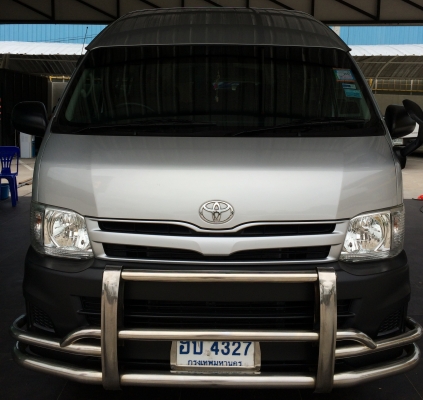 ขายรถตู้ Toyota เกียร์ออโต้ เบนซิน+ LPG รถปลายปี 2011 ขาย 780,000 บาท ขายรถตู้ Toyota เกียร์ออโต้ เบนซิน+ LPG รถปลายปี 2011 ขาย 780,000 บาท