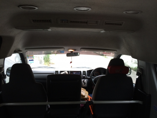 ขายรถตู้ Toyota เกียร์ออโต้ เบนซิน+ LPG รถปลายปี 2011 ขาย 780,000 บาท ขายรถตู้ Toyota เกียร์ออโต้ เบนซิน+ LPG รถปลายปี 2011 ขาย 780,000 บาท