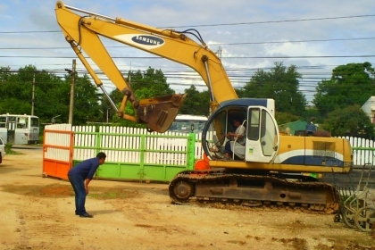 รถแบคโฮ SAMSUNG 210 LC ขายแพ๊คคู่ รถสวยใช้งานดี มีทะเบียนหนึ่งคัน