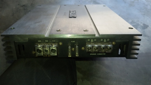 Acoustic Alfa 4/400 2ch