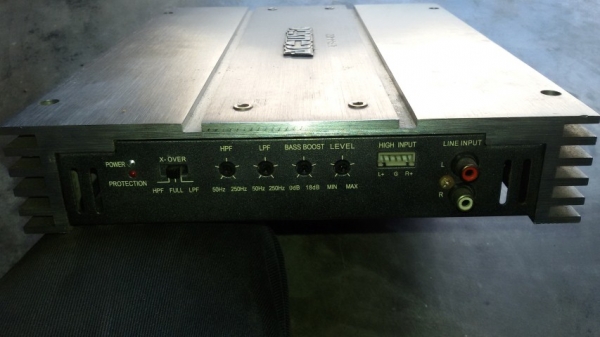 Acoustic Alfa 4/400 2ch