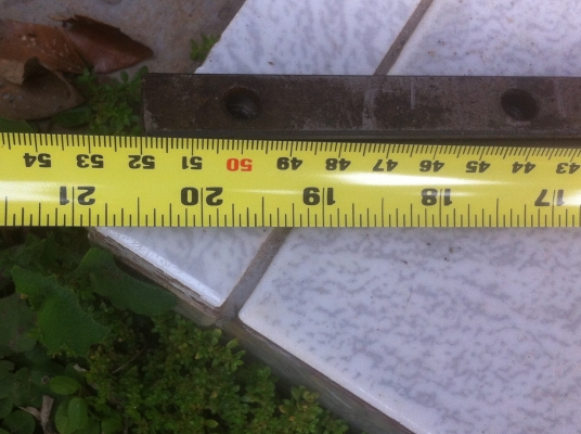 ชุดรางเลื่อนของเครื่องจักร สามารถเอามาประกอบทำเครื่องกลึง เครื่องกัดได้ รูปชิ้นงานขนาดกว้าง 15 มม.ยาว 23 ซม. มีลูกเลื่อน 2 ชุดรางเลื่อนของเครื่องจักร สามารถเอามาประกอบทำเครื่องกลึง เครื่องกัดได้ รูปชิ้นงานขนาดกว้าง 15 มม.ยาว 23 ซม. มีลูกเลื่อน 2