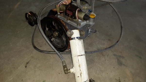 ปั้มไฮดรอลิค พร้อมกระบอก ปั้มไฮดรอลิค พร้อมกระบอก