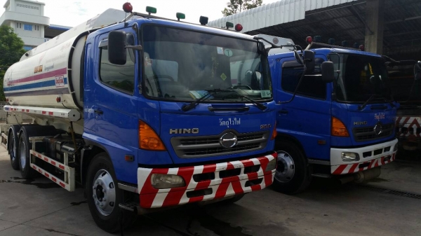 HINO-FL-8J 220แรงซีรี500คอมมอลเรว ถังบรรจุ 18,000ลิตรโหลดล่างยางใหม่10เส้น