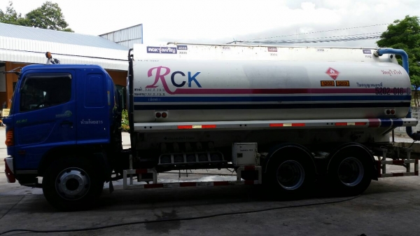 HINO-FL-8J 220แรงซีรี500คอมมอลเรว ถังบรรจุ 18,000ลิตรโหลดล่างยางใหม่10เส้น