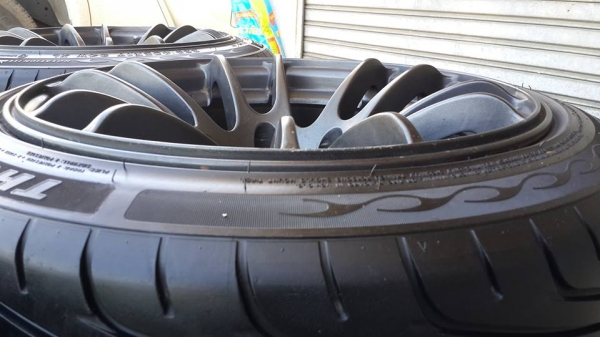 Cosmis 6รู ขอบ 17 หน้า 8 หลัง 9 ยาง ปี10 ดอกเต็มๆสวยๆ