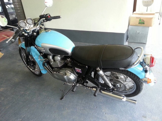 ขาย Triumph bonnevile ขาย Triumph bonnevile