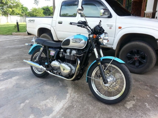 ขาย Triumph bonnevile ขาย Triumph bonnevile