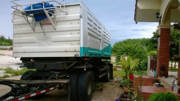 ขายหางพ่วง  2  เพลา. ปี 54  ( ใช้งานน้อย. )  สนใจติดต่อ 081 - 6079515