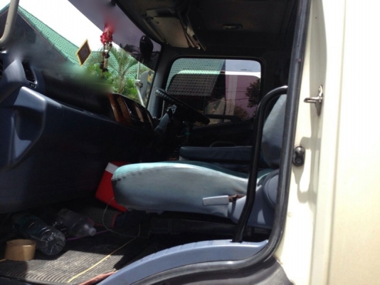 รถฮีโน่ 10 ล้อ ตู้เย็น 260 แรงม้า. ปี 49 สนใจติดต่อ 081 - 6079515 รถฮีโน่ 10 ล้อ ตู้เย็น 260 แรงม้า. ปี 49 สนใจติดต่อ 081 - 6079515