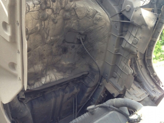 รถฮีโน่ 10 ล้อ ตู้เย็น 260 แรงม้า. ปี 49 สนใจติดต่อ 081 - 6079515 รถฮีโน่ 10 ล้อ ตู้เย็น 260 แรงม้า. ปี 49 สนใจติดต่อ 081 - 6079515