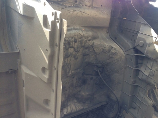 รถฮีโน่ 10 ล้อ ตู้เย็น 260 แรงม้า. ปี 49 สนใจติดต่อ 081 - 6079515 รถฮีโน่ 10 ล้อ ตู้เย็น 260 แรงม้า. ปี 49 สนใจติดต่อ 081 - 6079515