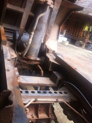 รถฮีโน่ 6 ล้อดั้ม 175 แรงม้า. ปี 55 ( รถวิ่ง 8x,xxx กว่า กม. ) สนใจติดต่อ 081 - 6079515 รถฮีโน่ 6 ล้อดั้ม 175 แรงม้า. ปี 55 ( รถวิ่ง 8x,xxx กว่า กม. ) สนใจติดต่อ 081 - 6079515