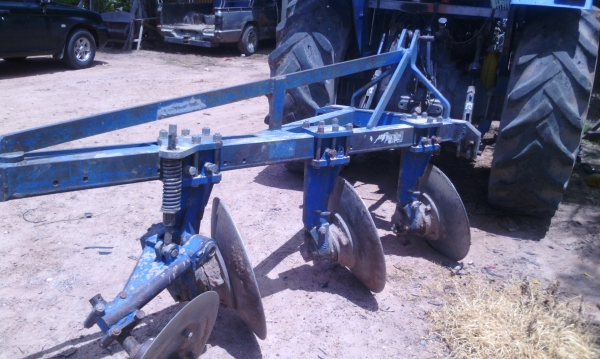 ขายรถไถ FORD 2เพลา มีเอกสาร