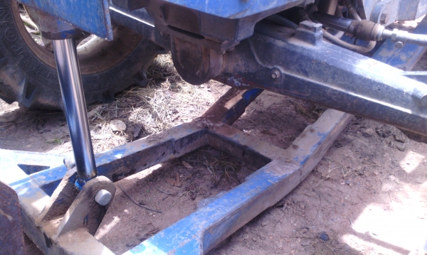 ขายรถไถ FORD 2เพลา มีเอกสาร