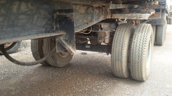 -ISUZU-240.ดั้มแม่.ลูก.ลูก2คานครัชซีสวย.เครื่องเเน่น.ทะเบียนพร้อม,79รถอยู่ปทุม..1,350,000,