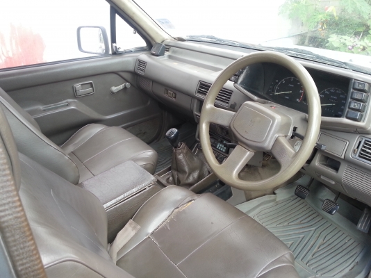 ISUZU TFR เพาเวอร์โรงงาน ISUZU TFR เพาเวอร์โรงงาน