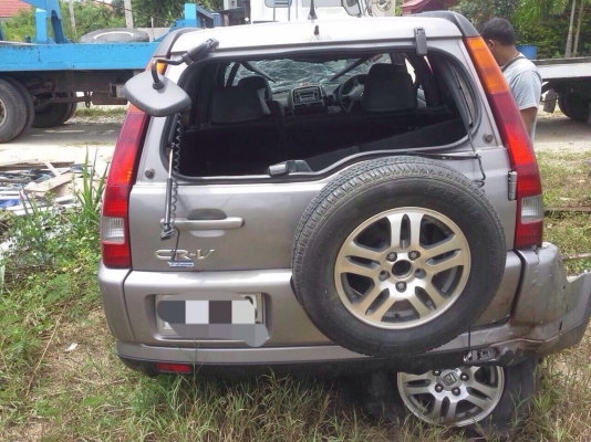 ซากCRVเครื่อง2000 ปี02