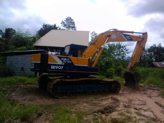 ***ขายแล้วครับขอบคุณ Truck2hand ขายแบ็คโฮ KOBELCO MARK-ll Yutani SK907 /YN-5718 (SK 200 มาร์คทู) เครื่องเดิมปั้มเดิม เครื่อง MITSUBISHI-6D31 6สูบ 135HPแรงดี แน่น ปั้มเดิม K3V ปั้มดีแรงดี ทำงานดี เร็วไม่โหลด เอวแน่นเต็ม ไม่มีแตก ช่วงล่าง70-80\% โซ่ดี แทร็ก7