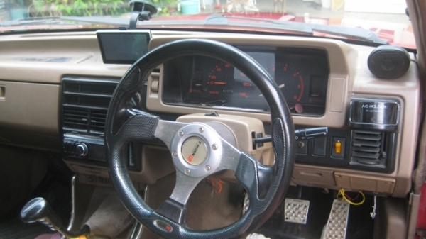 ขายรถกระบะมาสด้า B2500 ปี90 สภาพดีไม่มีผุ (ลดราคาแล้ว)คลิ๊กดู