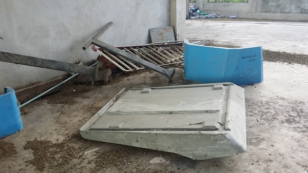 ขาย ชุดหลังคา komatsu wa100-3    15000บาท