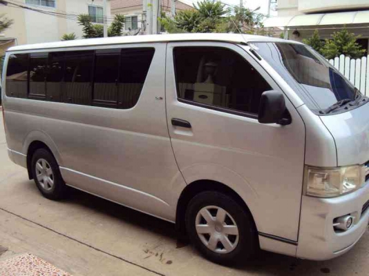 ขายรถตู้ด่วน เจ้าของใช้เอง สภาพดีมาก สนใจสอบถามหรือนัดดูรถก่อนได้ครับ