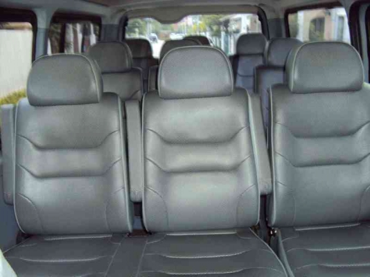 ขายรถตู้ด่วน เจ้าของใช้เอง สภาพดีมาก สนใจสอบถามหรือนัดดูรถก่อนได้ครับ