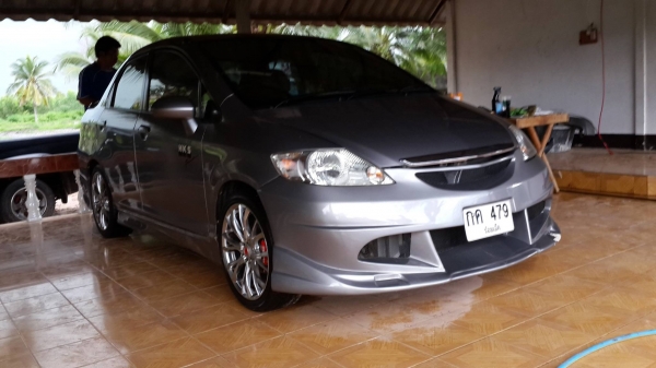 **220,000 บ.ต่อรอง**ขายรถเก๋งแต่งสวย HONDA CITY 1.5 AT รอง TOP ปี48/05 เครื่องเดิมเกียร์เดิม ไม่เคยติดแก๊ส เครื่องนิ่ม แน่น แรง เสียงนิ่ม เกียร์ออโต้ เข้าง่ายไม่มีหลุด ช่วงล่างหนึบ หน้า-หลังเดิมไม่เคยชนหนัก ภายในสวยคอนโซลเต็ม เครื่องเสียงเพราะ พ.พาวเวอร์