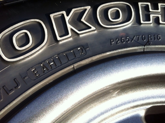 ขายยาง YOKOHAMA Geolandar A/T-S ขนาด 265 70 r16 + Bredley V ขอบ16x8 ออฟ -0 ขายยาง YOKOHAMA Geolandar A/T-S ขนาด 265 70 r16 + Bredley V ขอบ16x8 ออฟ -0