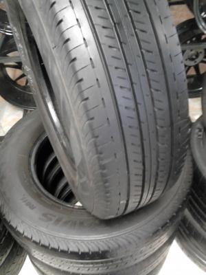 215/70R15 BRIDGESTONE DURAVIS R611 มีชุด 4 เส้น TEL.081-427-3941 215/70R15 BRIDGESTONE DURAVIS R611 มีชุด 4 เส้น TEL.081-427-3941