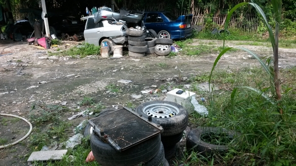 เครื่องเกียร์ดี รถโดนชนตูดมาตัดแบ่งทำอะไหล่คับ