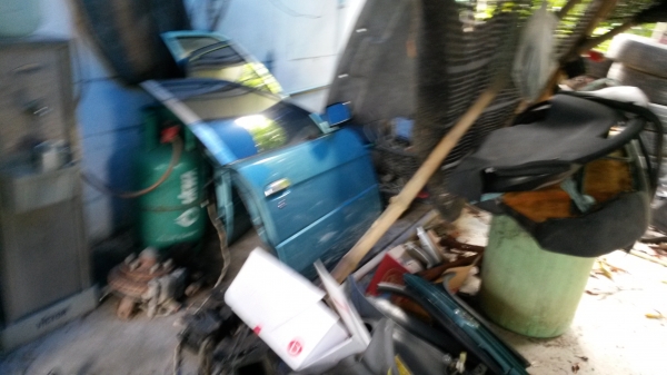 เครื่องเกียร์ดี รถโดนชนตูดมาตัดแบ่งทำอะไหล่คับ