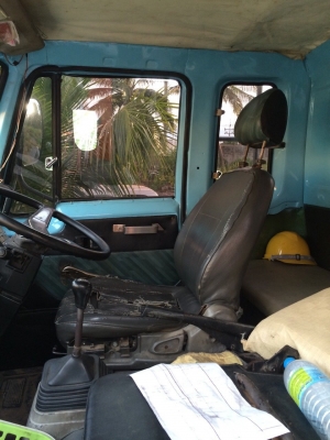 ขายรถบรรทุก10ล้อติดเครน