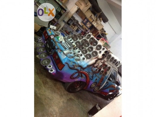 รถโชว์เครื่องเสียงครับ