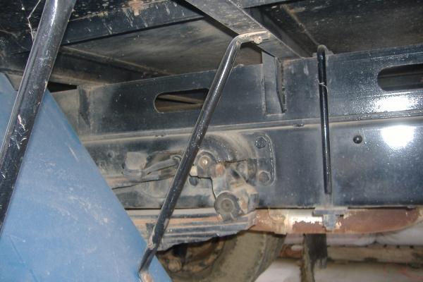 อีซูซุ 100 แรง  เพลาเอฟบีอาร์ เกียร็อคกี้