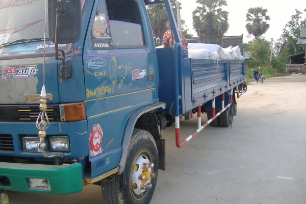 อีซูซุ 100 แรง  เพลาเอฟบีอาร์ เกียร็อคกี้