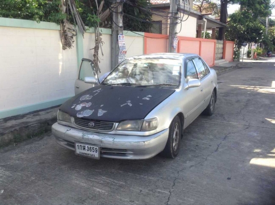 ขาย โตโยต้า โคโรล่า รุ่นไฮท็อค ค.1.6 หัวฉีด ติดแก็สแล้ว