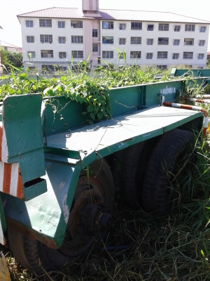 หางลากสภาพมือสอง