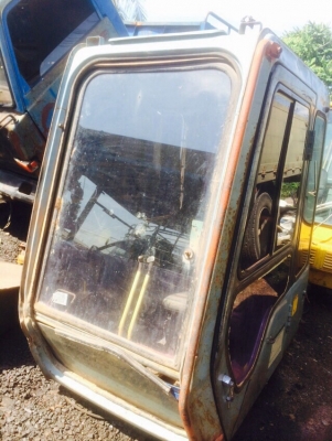 ขาย หัวเก๋ง HITACHI EX200-3 อุปกรณ์ครบครับ