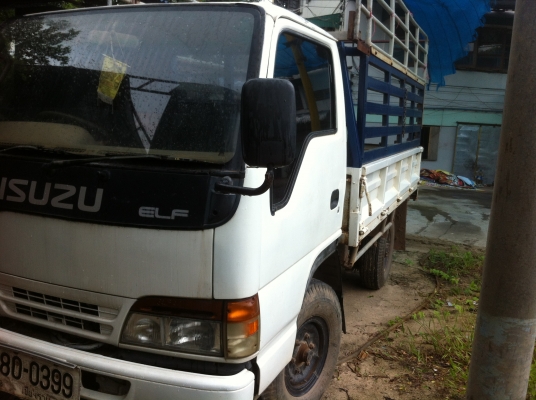 Mitsubichi canter ดั้ม สามคิว